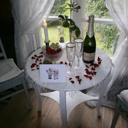 Old Wanha Tupa Κατάλυμα σε φάρμα Kristiinankaupunki